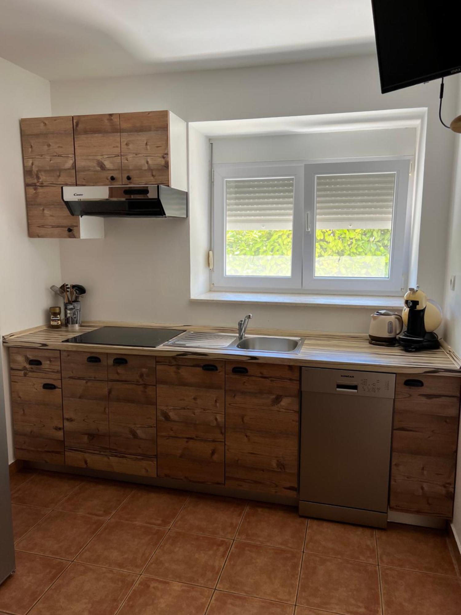 Apartmani Maksan Pakoštane Exteriör bild