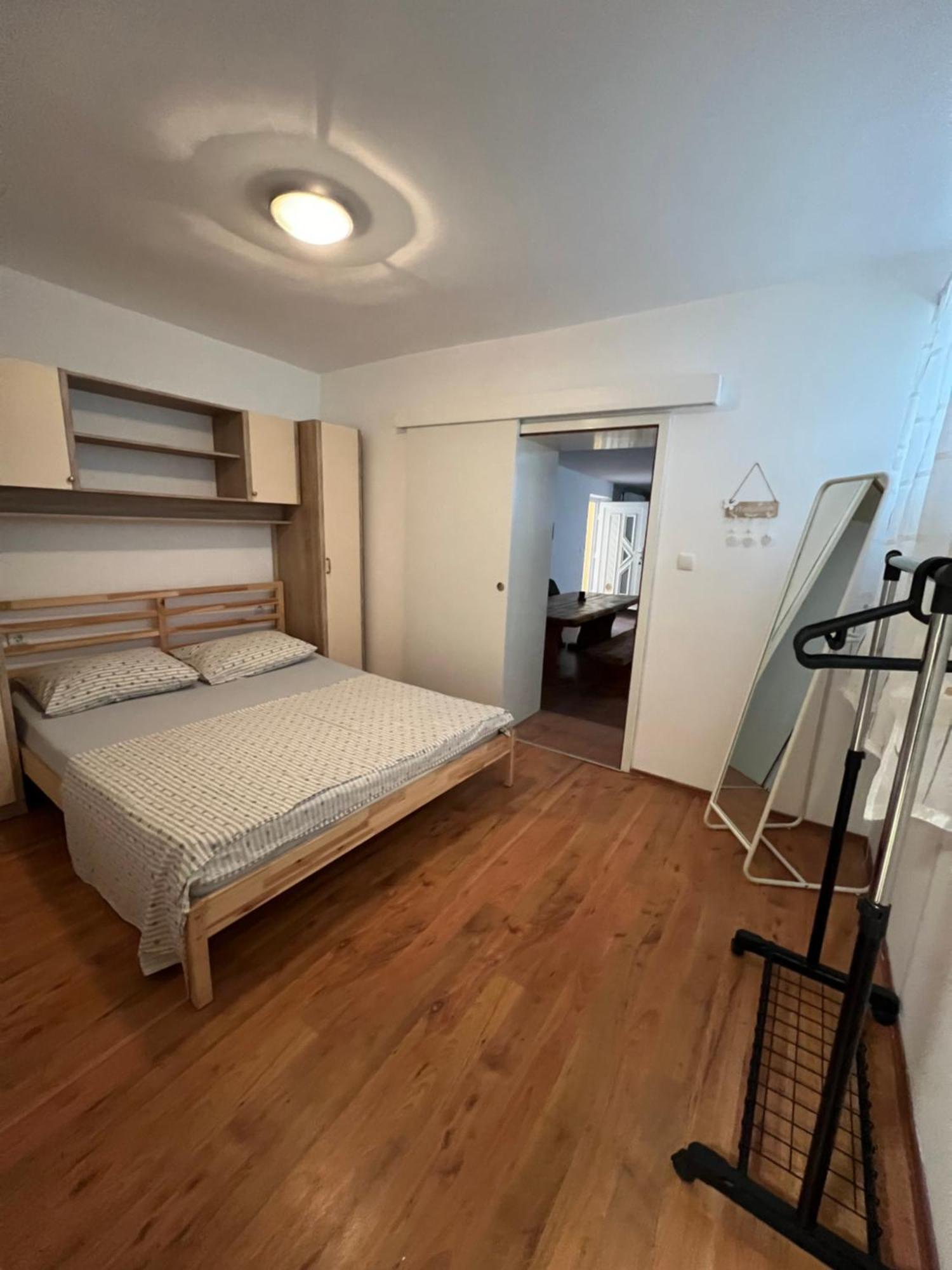 Apartmani Maksan Pakoštane Exteriör bild