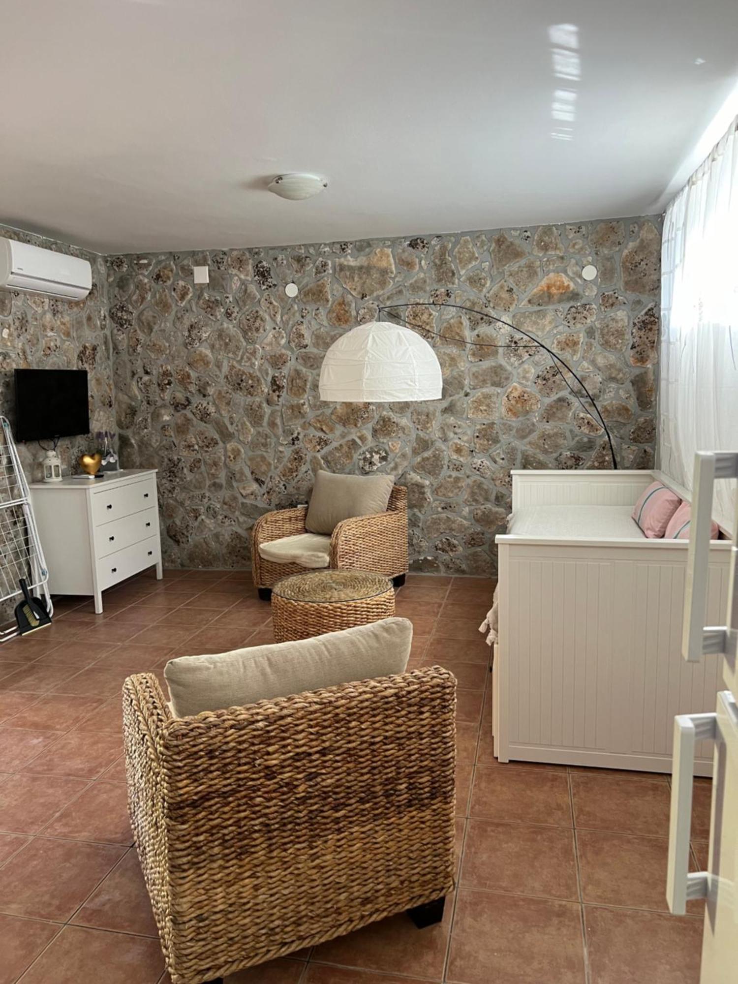 Apartmani Maksan Pakoštane Exteriör bild