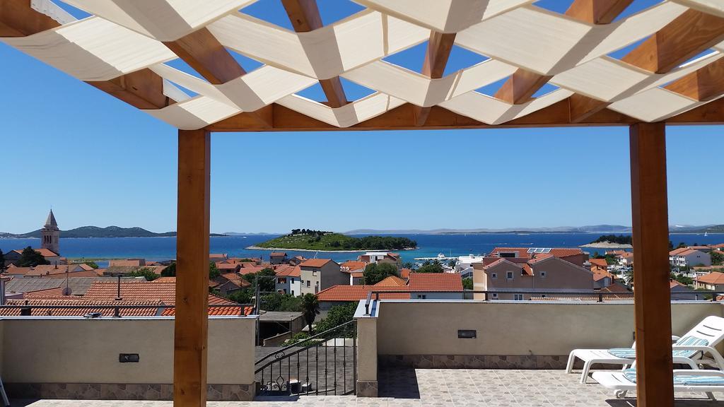 Apartmani Maksan Pakoštane Exteriör bild