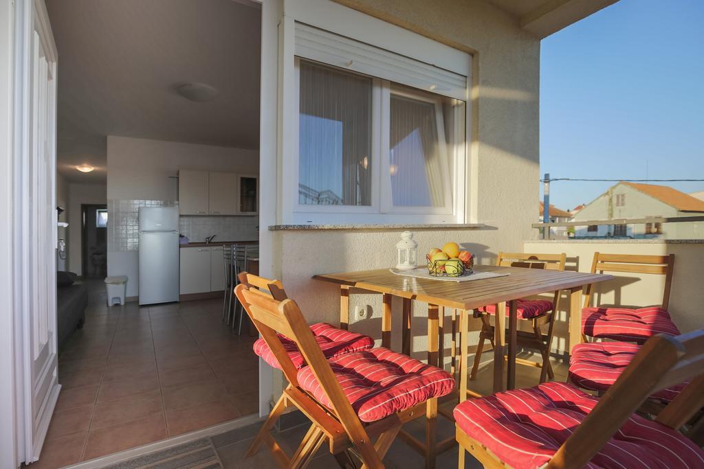 Apartmani Maksan Pakoštane Exteriör bild
